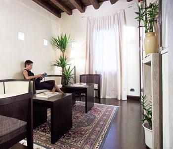 Relais Piazza San Marco2