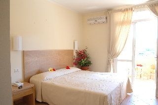 Club Roccaruja Hotel1