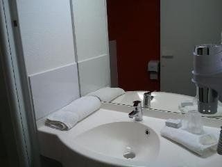 Ace Hotel Clermont Ferrand CHU Estaing2