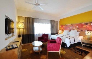 M Suites Hotel2