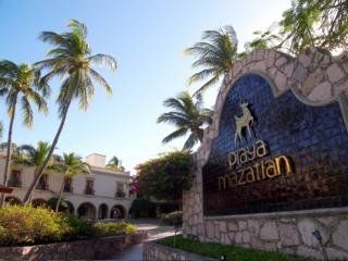 Playa Mazatlan3