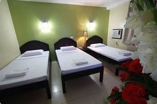 Sampaguita Suites Plaza Garcia2