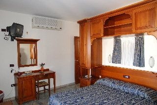 โรงแรมลา จารา (Hotel La Giara)2
