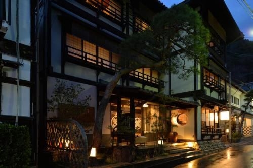 Ryokan Sugimoto1