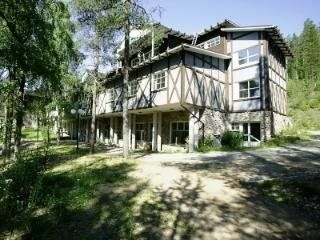 Lapland Bear's Lodge1