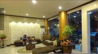 Fuente Oro Business Suites1