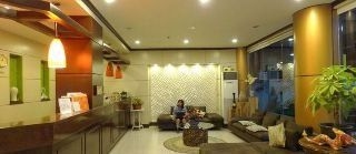 Fuente Oro Business Suites0