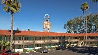 America's Best Value Padre Trail Inn1
