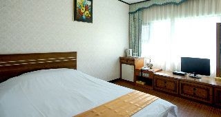 Jeju Marina Tourist Hotel4