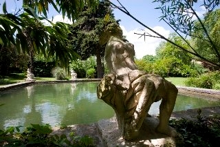 Chateau de Roussan3