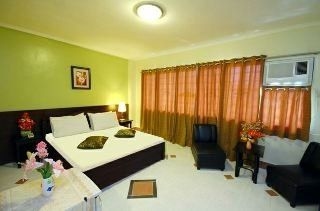 Skylight Hotel2