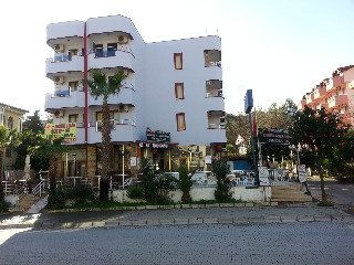 London Blue Hotel3
