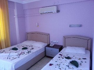 London Blue Hotel4