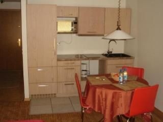 Estinn Apartment0