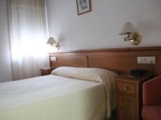 Hostal Maribel0