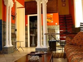 La Casa Amarilla0