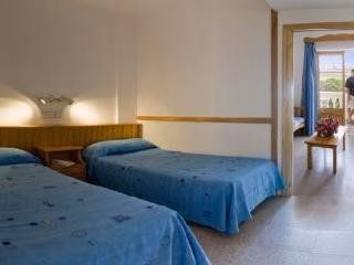 Ola Aparthotel Isabel3