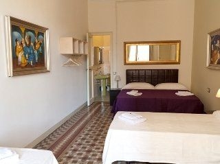 Stayinbcnsuites B&B4