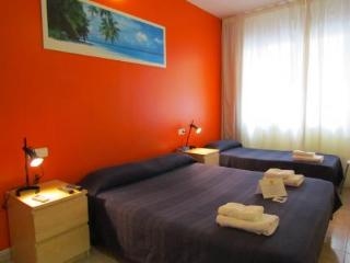 Barcelona City North Hostal1