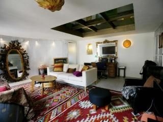 Pillowapartments Barcelona Ramblas Duplex1
