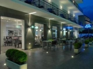 Hotel Avenida0