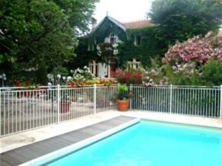 Hostellerie Le Chalet Fleuri4