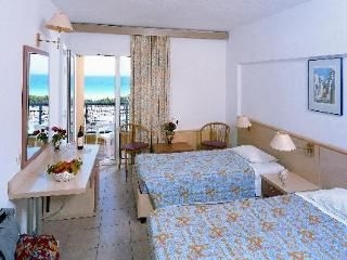 Doreta Beach Resort2