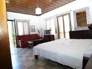 Vranas Studios3