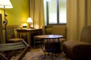 BEST WESTERN Hotel Central4