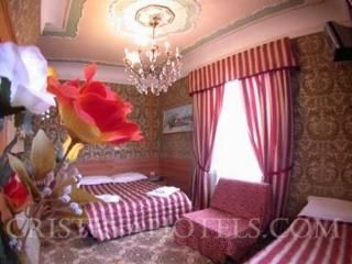 Cristinas Hotel1