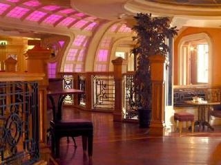 The Prince of Wales Hotel2