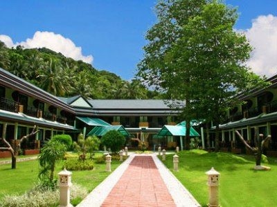Phi Phi Andaman Beach Resort0