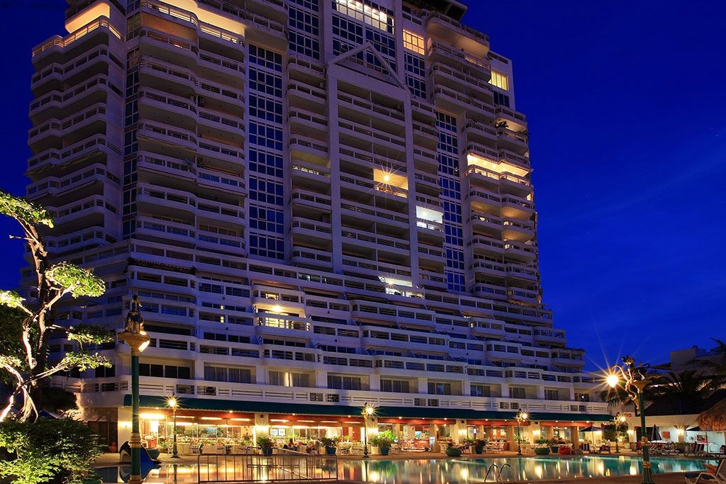 Andaman Beach Suites Hotel1