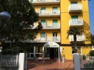 Gregory Hotel2