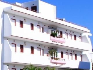 Stam & John Apartments1