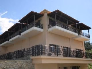 Dellas Boutique Hotel2