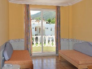 Selen Apartments Icmeler3
