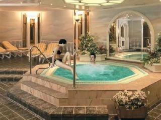 Hotel Bachmair Am See2