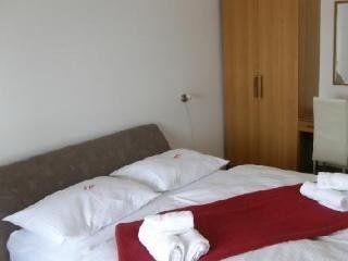 Adria Apartments4