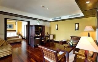 Andaman White Beach Resort2