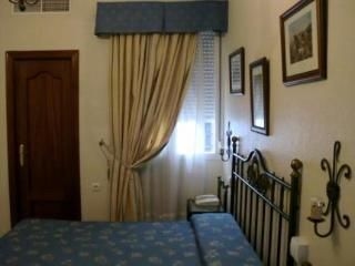 Hostal Roma Sevilla3