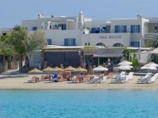 Iria Beach Hotel4