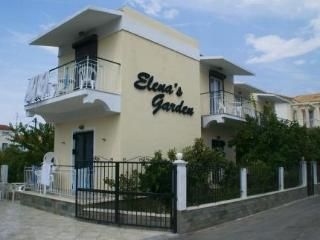 Elenas Garden3