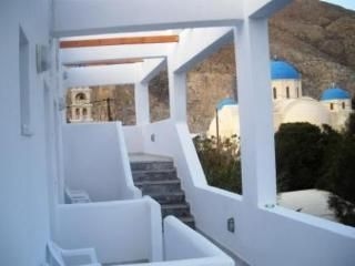 Sunrise Studios Perissa3