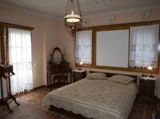 Viraggas Traditional Hotel3
