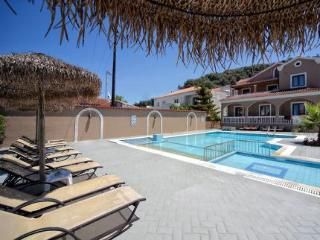 Maria Apartments3