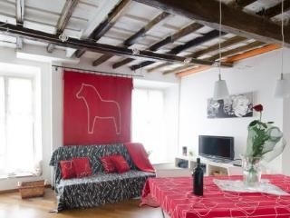 Cavour Centric Apartment4