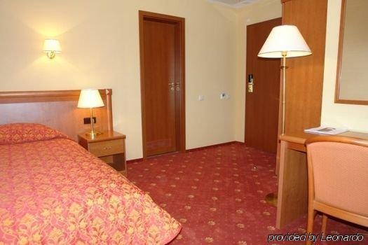 Onego Palace4