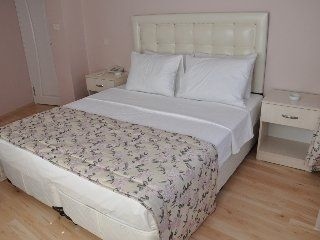 Huxley Hotel Old City3