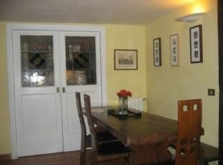 B&B Navona First4